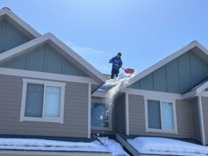 Roof Shoveling BSS